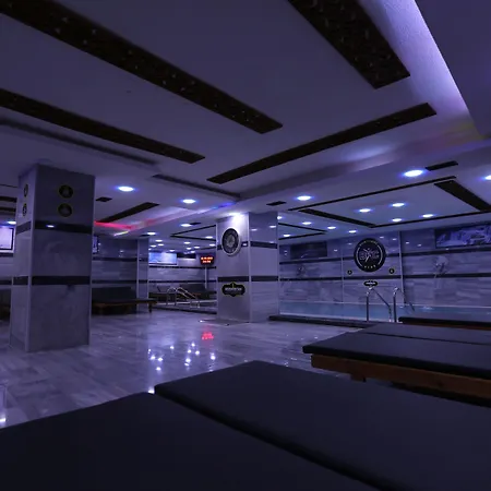 Bfc & Sport Otel 2*
